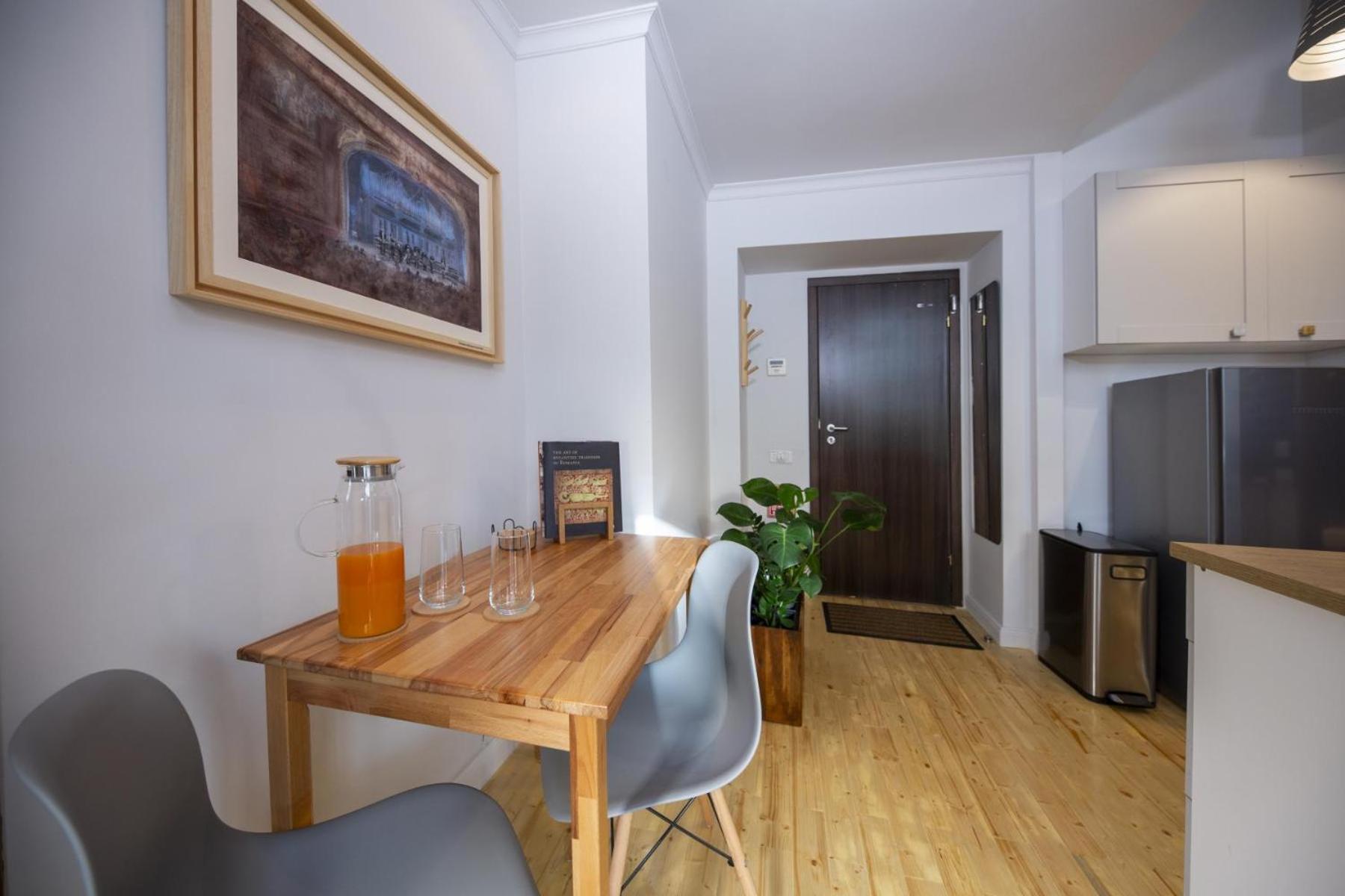 Athenaeum Spacious& Cozy 1Br Prime Location W Balcony Bucureşti Ngoại thất bức ảnh