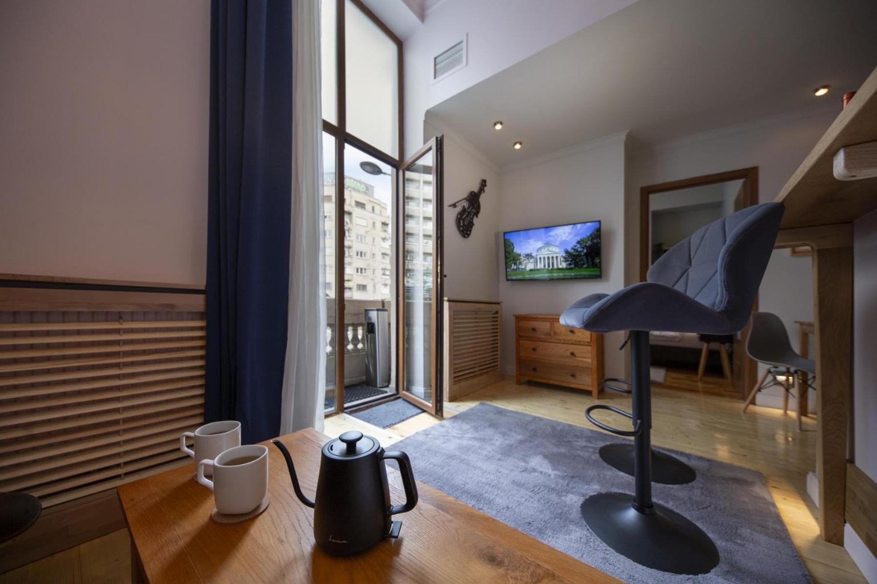 Athenaeum Spacious& Cozy 1Br Prime Location W Balcony Bucureşti Ngoại thất bức ảnh