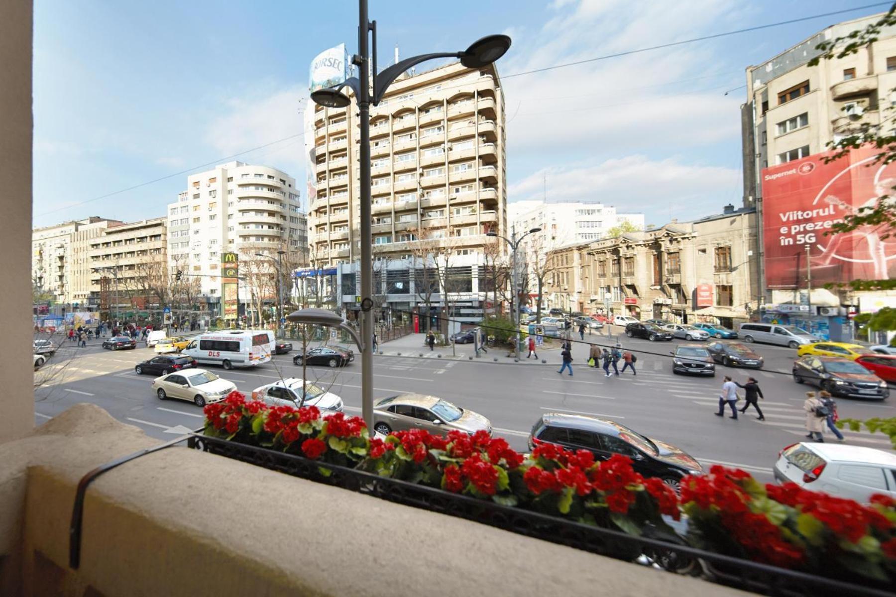 Athenaeum Spacious& Cozy 1Br Prime Location W Balcony Bucureşti Ngoại thất bức ảnh