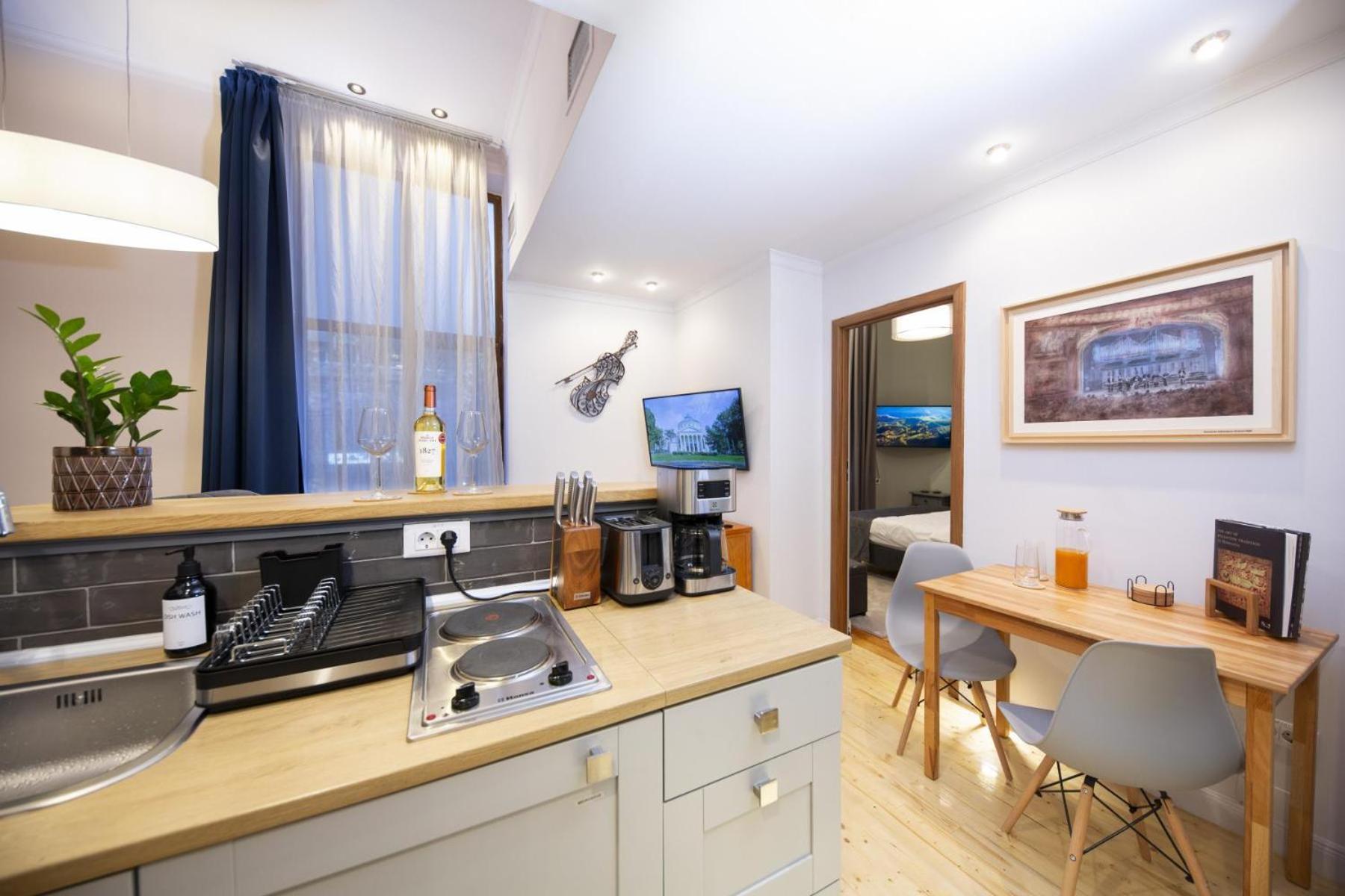 Athenaeum Spacious& Cozy 1Br Prime Location W Balcony Bucureşti Ngoại thất bức ảnh